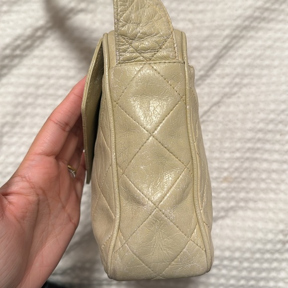 Vintage Chanel bag - Picture 6 of 16